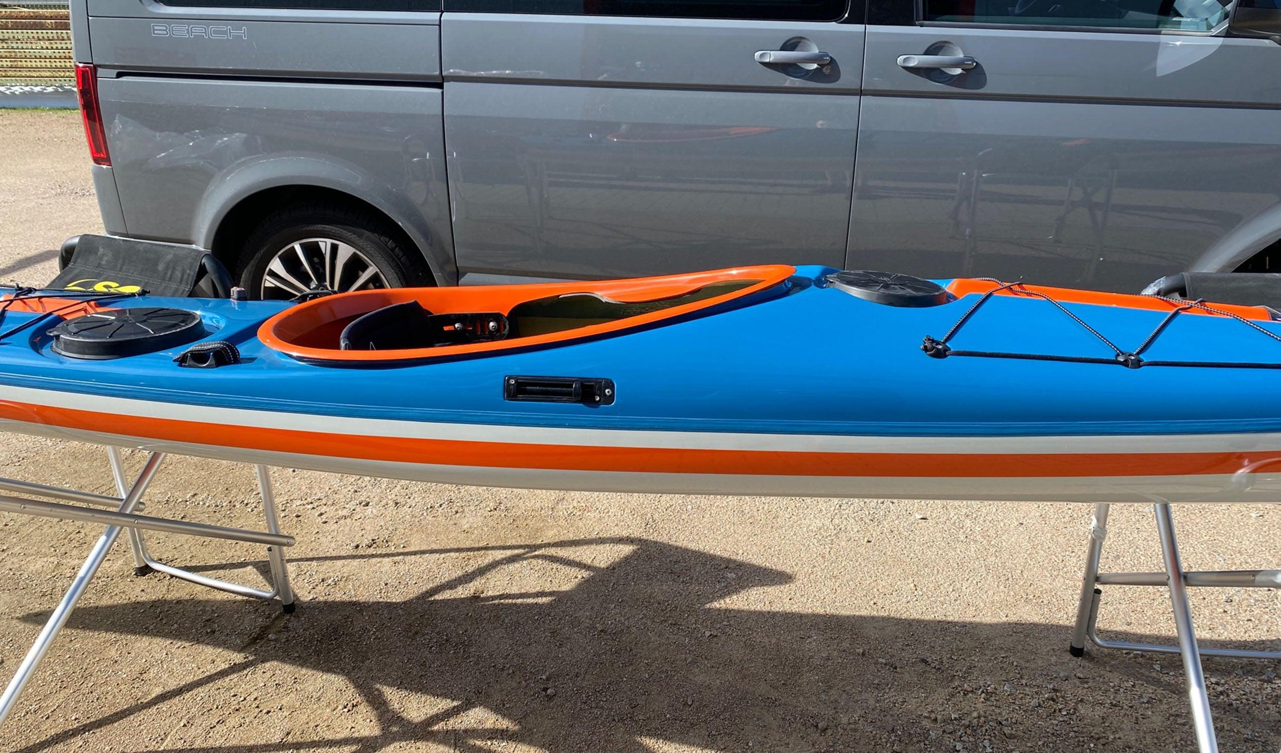 Produktbild von Kajak " Beaufort LV Rockhopper-azurblau orange " der Marke SKIM Kayaks für 4350.00 €. Erhältlich online bei Lite Venture ( www.liteventure.de )
